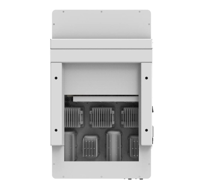 Гибридный трехфазный инвертор 40kW Deye SUN-40K-SG01HP3-EU-BM4