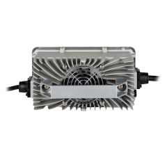 Зарядний пристрій для акумуляторів LiFePO4 12V (14,6V)-20A waterproof Зарядний пристрій для акумуляторів LiFePO4 12V (14,6V)-20A waterproof