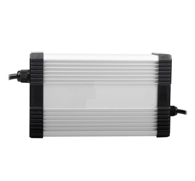 Зарядний пристрій для акумуляторів LiFePO4 60V (73V)-5A-320W Зарядний пристрій для акумуляторів LiFePO4 60V (73V)-5A-320W