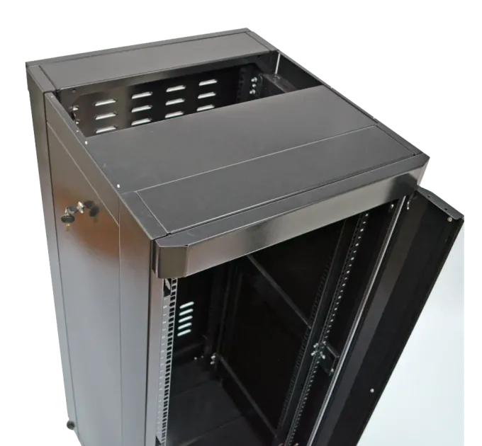 19" 18U, 610 х 675 мм Шкаф черный