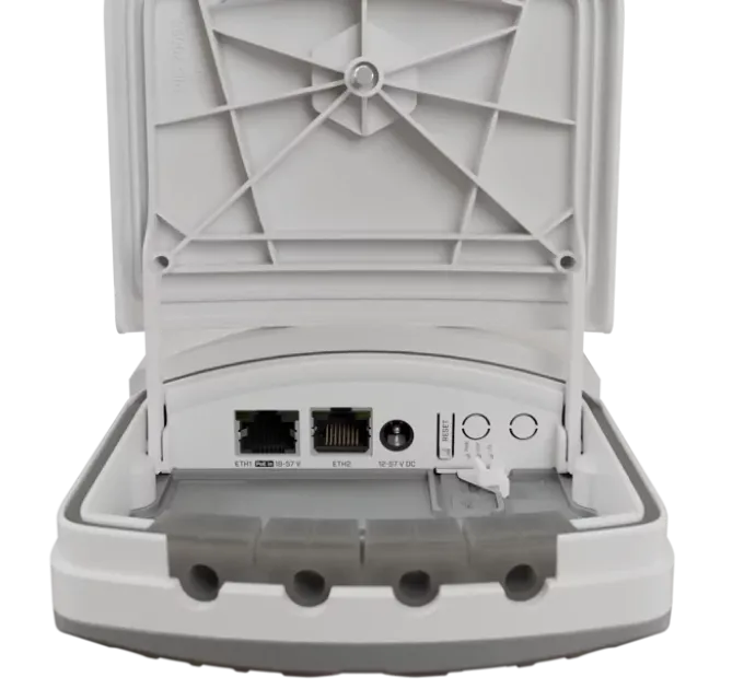 MikroTik wAP ax LTE7 kit Точка доступу Wi-Fi 6 (LTE Cat7, двосмугова, RouterOS v7)