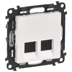 Legrand Valena Life UTP Кат.5е 2xRJ45 Механізм розетки білий Legrand Valena Life UTP Кат.5е 2xRJ45 Механізм розетки білий