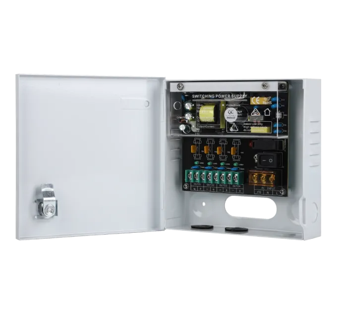 PS-1204/4CH(M) 12V/4A 4 канали Блок живлення PS-1204/4CH(M) 12V/4A 4 канали Блок живлення